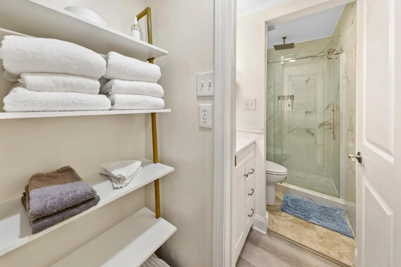 Beach Side Destin Retreat Holiday home